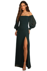 Robe longue unie en mousseline de soie à manches longues et épaules dénudées